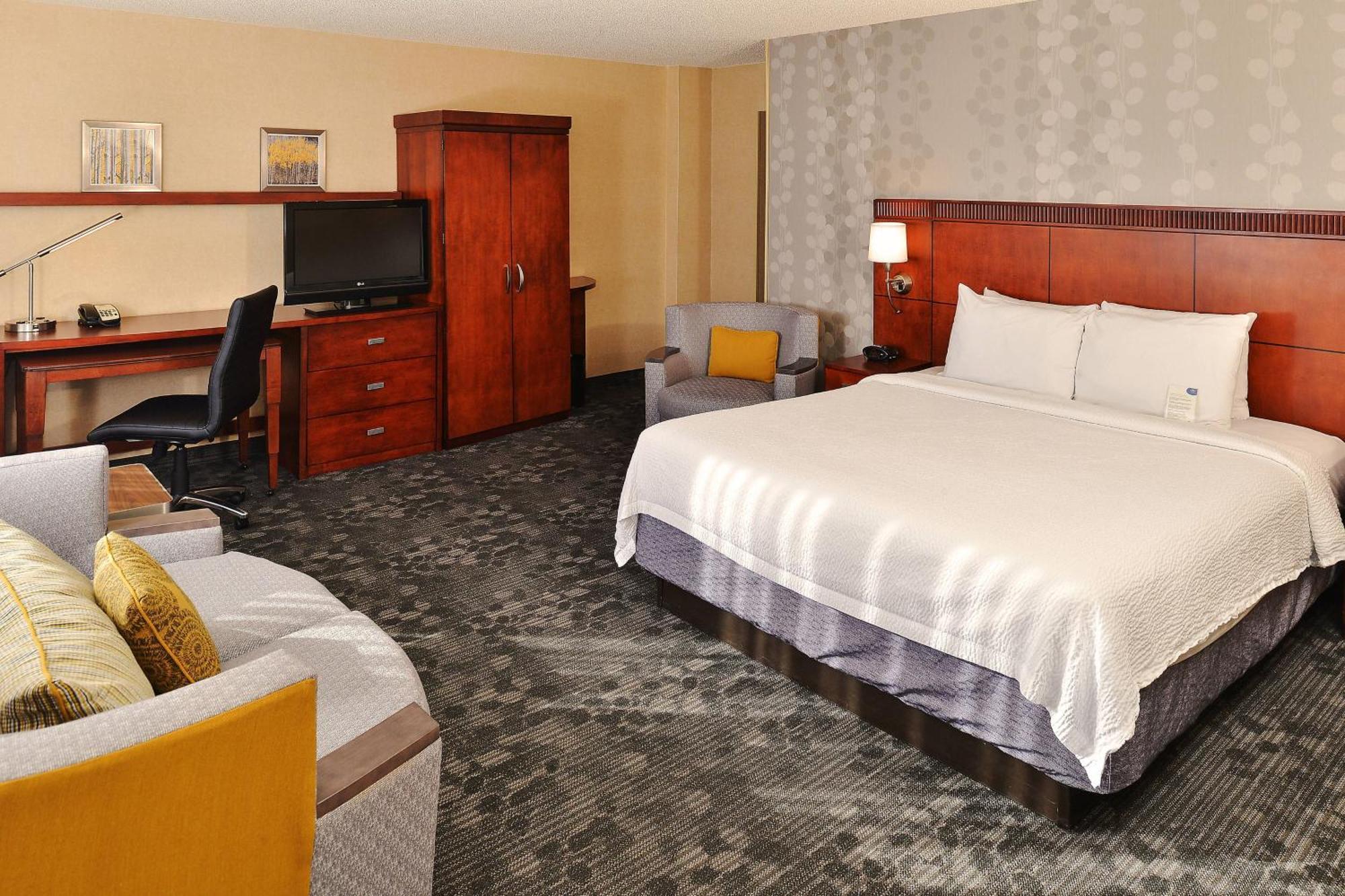 Courtyard By Marriott Denver Cherry Creek Esterno foto