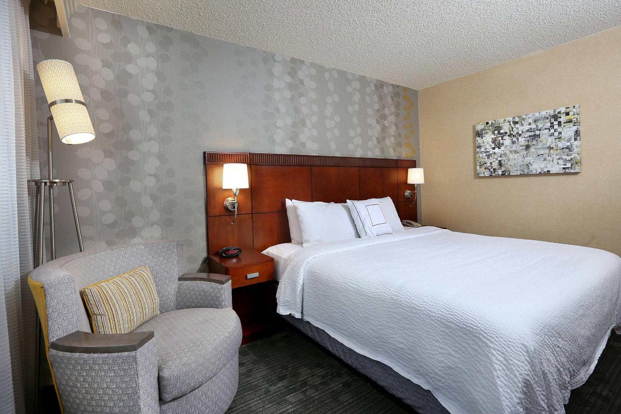 Courtyard By Marriott Denver Cherry Creek Esterno foto